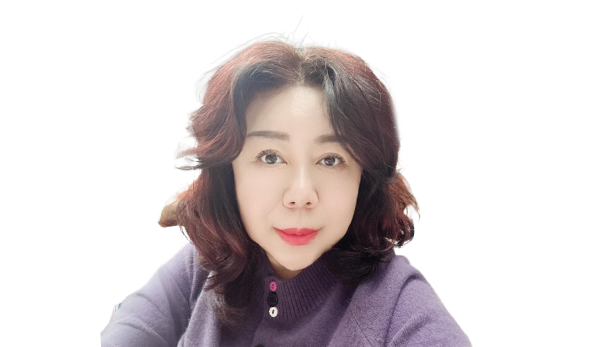 아영